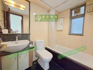Kennedy Town - The Merton Tower 3 11