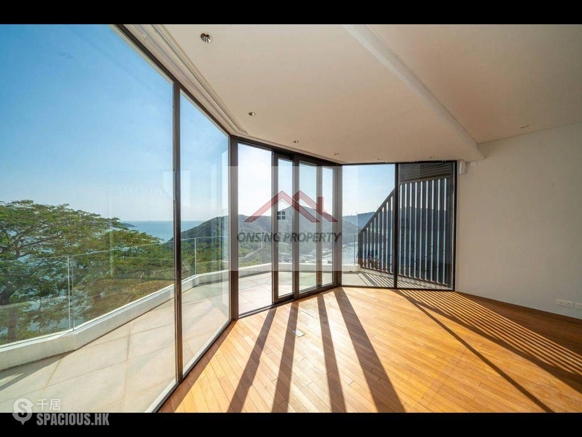 Repulse Bay - Overbays 01