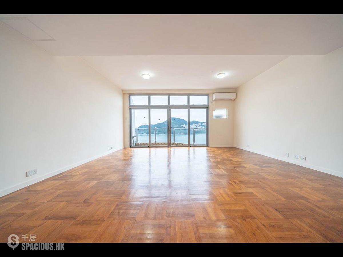 Chung Hom Kok - 30, Cape Road 01