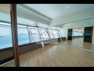 Repulse Bay - The Lily 04