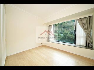 Mid Levels Central - The Harbourview 10