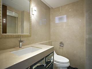 Repulse Bay - Circle Lodge 09