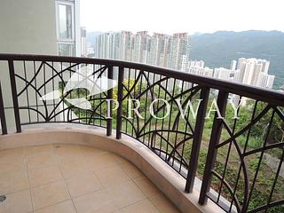 Tai Wai - Royal Forest Block 1 02