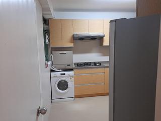 Mid Levels Central - Robinson Place Block 2 03