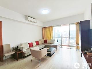 Yau Ma Tei - Parc Palais Block 9 02