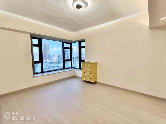 Yau Ma Tei - King'S Park Hill Block 7 (No.76) 03