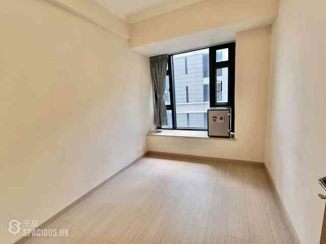 Yau Ma Tei - King'S Park Hill Block 7 (No.76) 05