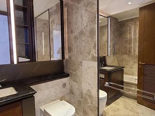 Kowloon Tong - Parc Inverness Block 5 04