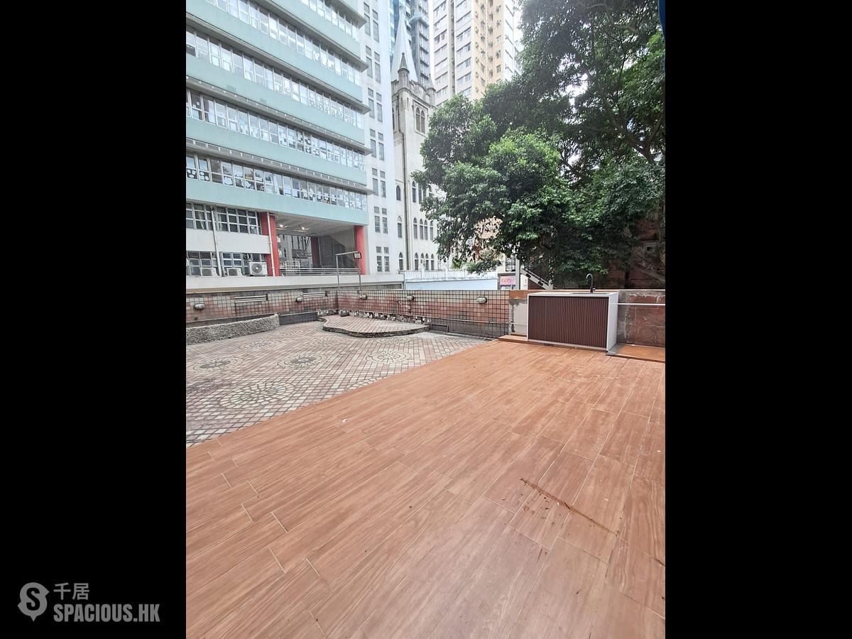 Sai Ying Pun - Yee Fung Court 01