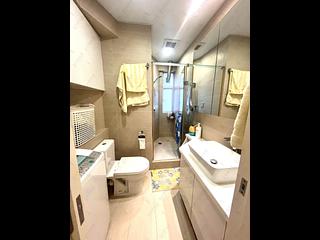 Mid Levels Central - Jing Tai Garden Mansion 09