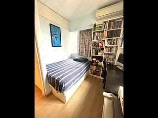 Mid Levels Central - Jing Tai Garden Mansion 10