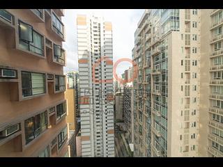 Mid Levels Central - Valiant Park 06
