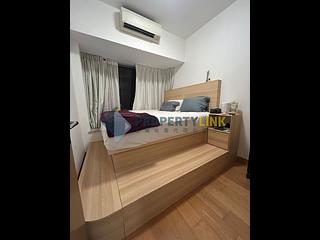 Sai Ying Pun - The Nova 08