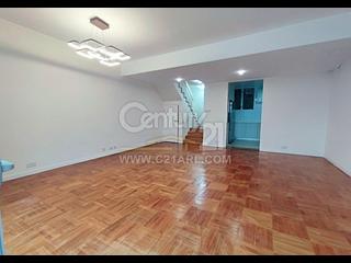 Chung Hom Kok - 30, Cape Road 05