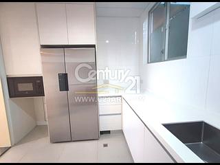 Chung Hom Kok - 30, Cape Road 07