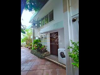 Chung Hom Kok - 30, Cape Road 13