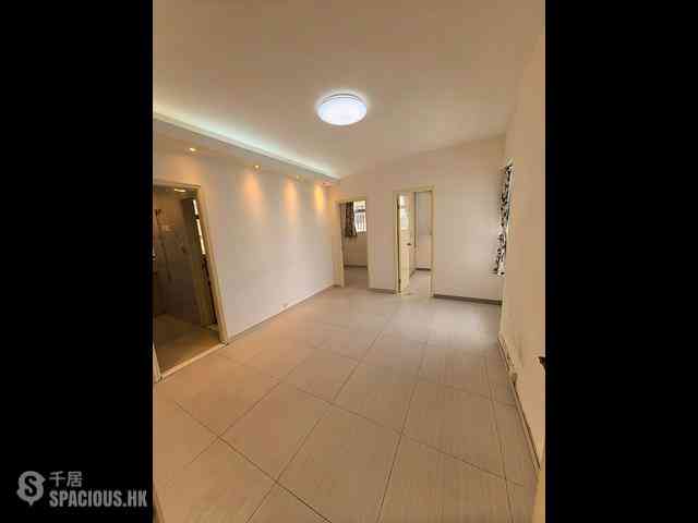 Kennedy Town - Grand Fortune Mansion 01
