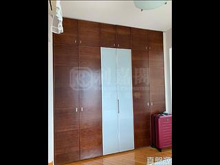 Fortress Hill - Le Sommet Block 2 05
