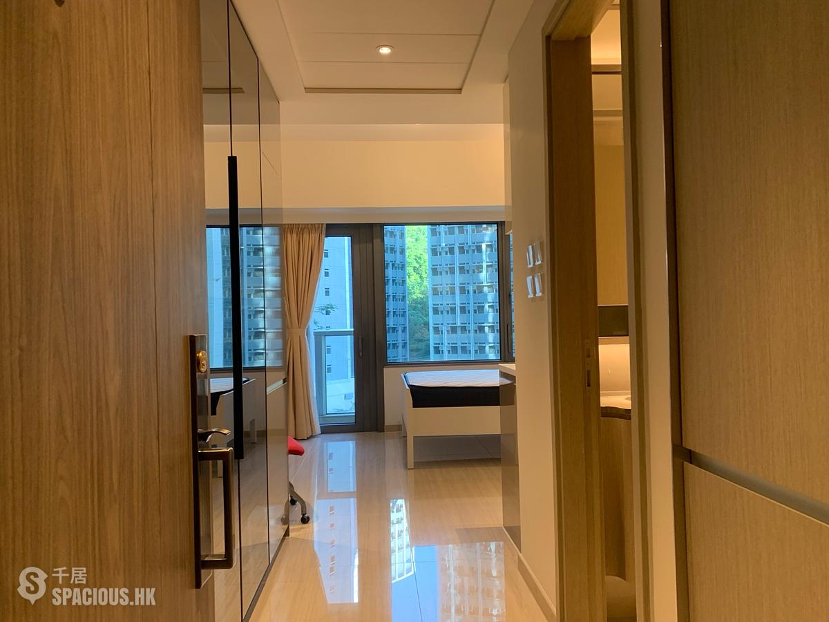 Wong Chuk Hang - The Southside Phase 1 Southland Tower 2B 01