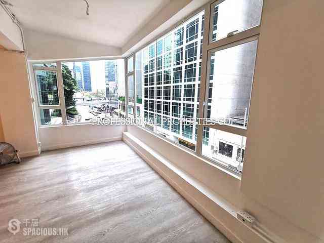 Wan Chai - 23, Queen's Road East 02