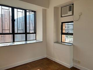Mid Levels Central - Robinson Heights Block 1 03
