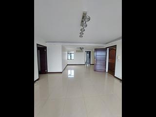 Braemar Hill - Braemar Hill Mansions Block 12 02