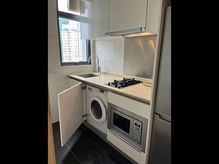 Tai Hang - Warrenwoods 07