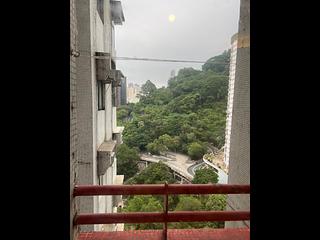 Tai Hang - Dragon Centre Block 2 04