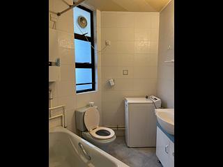 Tai Hang - Dragon Centre Block 2 12