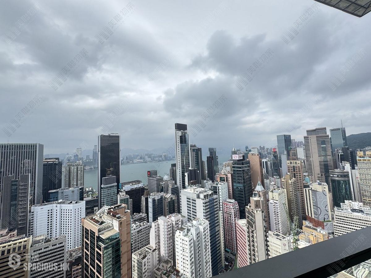 Wan Chai - The Oakhill 01
