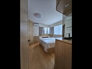 Yau Ma Tei - The Regalia Block 1 07