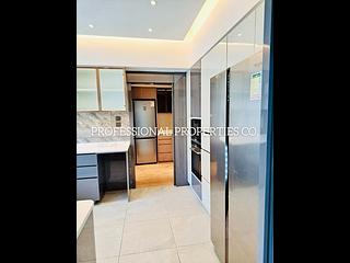 Stubbs Road - Villa Monte Rosa 03