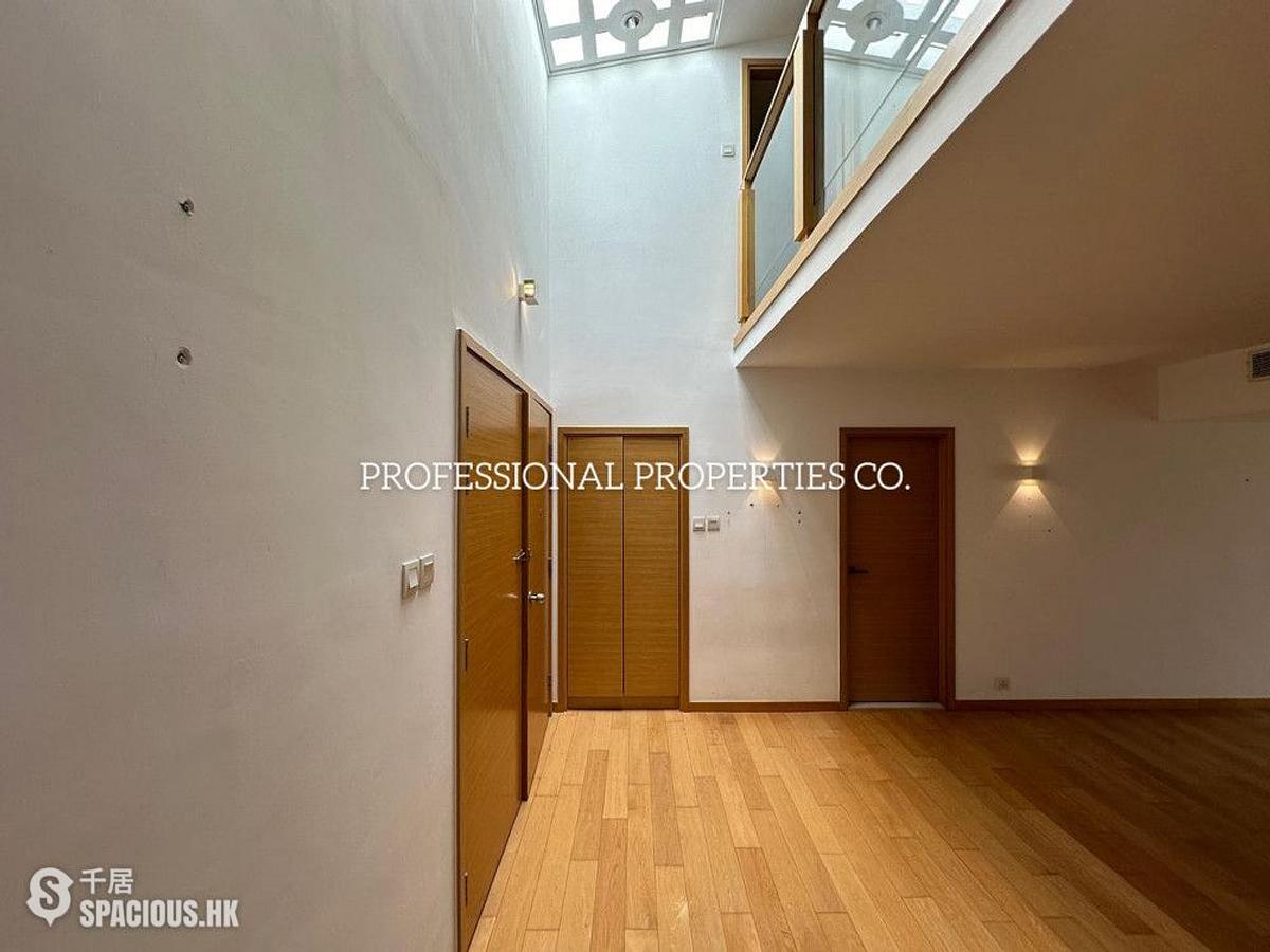 Shouson Hill - Henredon Court 01