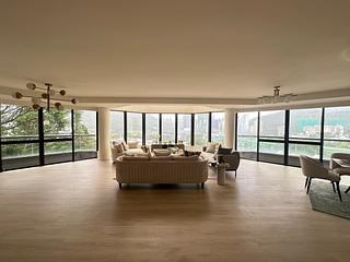 Shouson Hill - Henredon Court 03