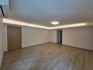 Beacon Hill - Merlin Court 02