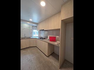 Beacon Hill - Merlin Court 04