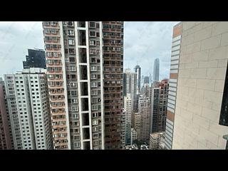 Mid Levels Central - Scenecliff Block 1 02