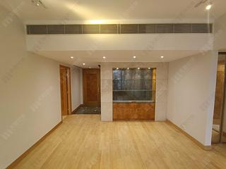 Wan Chai - Convention Plaza Apartments 08