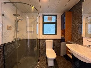 Mid Levels West - 80 Robinson Road 11