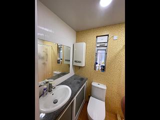 Chung Hom Kok - Lung Tak Court 09