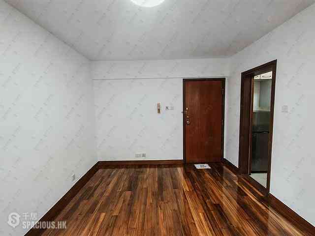 Yau Yat Chuen - Parc Oasis Block 26 02