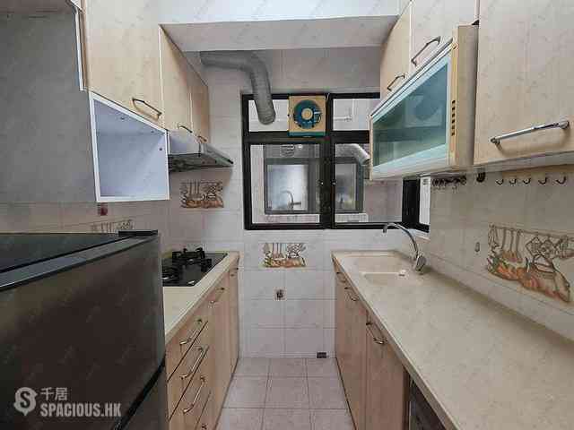 Yau Yat Chuen - Parc Oasis Block 26 03