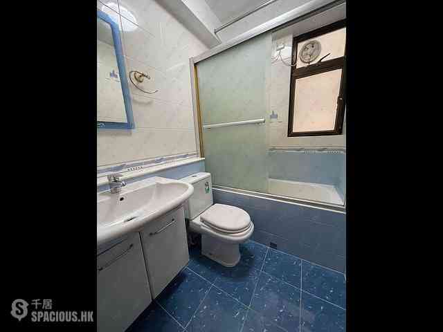 Yau Yat Chuen - Parc Oasis Block 26 06