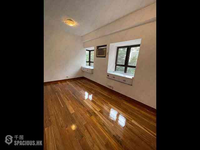 Yau Yat Chuen - Parc Oasis Block 26 07