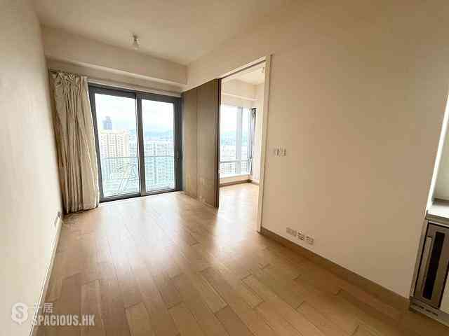 Sai Wan Ho - Island Residence 03
