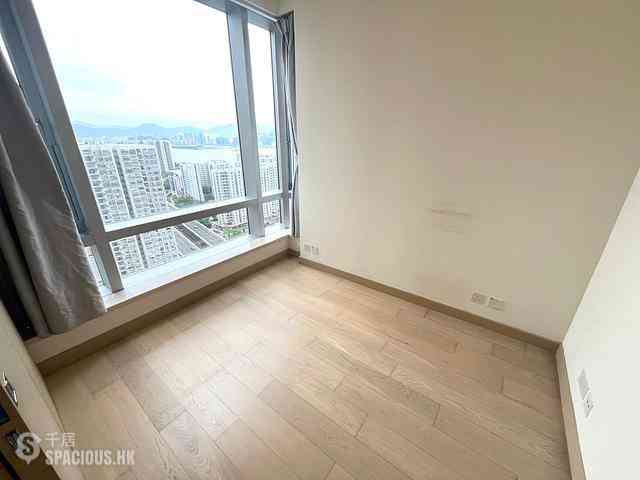 Sai Wan Ho - Island Residence 05