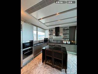 Tai Kok Tsui - Harbour Green 03