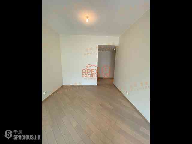 Ngau Tau Kok - Grand Central Phase 2 Block 3 02
