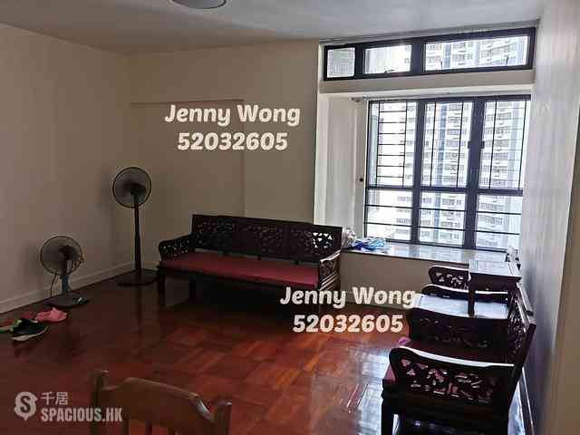 Yau Ma Tei - Prosperous Garden 02