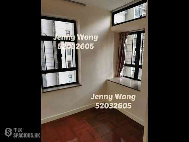 Yau Ma Tei - Prosperous Garden 04